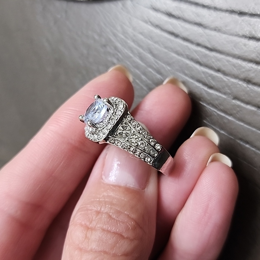 Proposal RING - Picture 3 of 5
